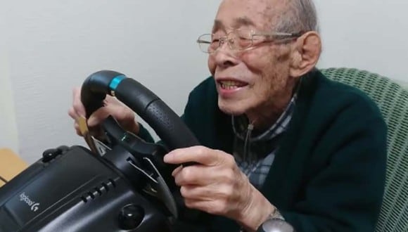 Abuelo gamer de 93 se declara fan de los videojuegos de carreras. (Foto: captura)