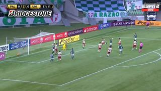 Ayuda divina: palo evitó gol de Gustavo Scarpa en el Universitario vs. Palmeiras [VIDEO]