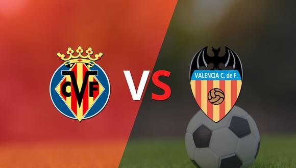 Termina el primer tiempo con una victoria para Villarreal vs Valencia por 2-0