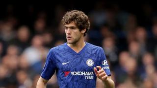 ¿El nuevo ‘culé‘? Agente de Marcos Alonso junto a Alemany en oficinas de Barcelona