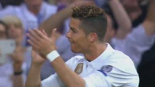 ¿Qué significan los gestos de Cristiano a los hinchas del Real Madrid tras su 'hat trick'? [FOTOS]