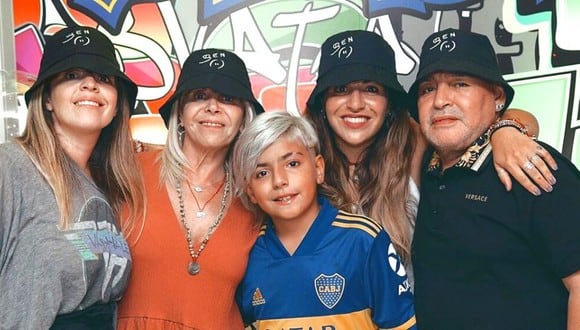 Hace un año, Maradona había dejado fuera de su herencia a sus hijas. (Foto: Instagram Diego Maradona)