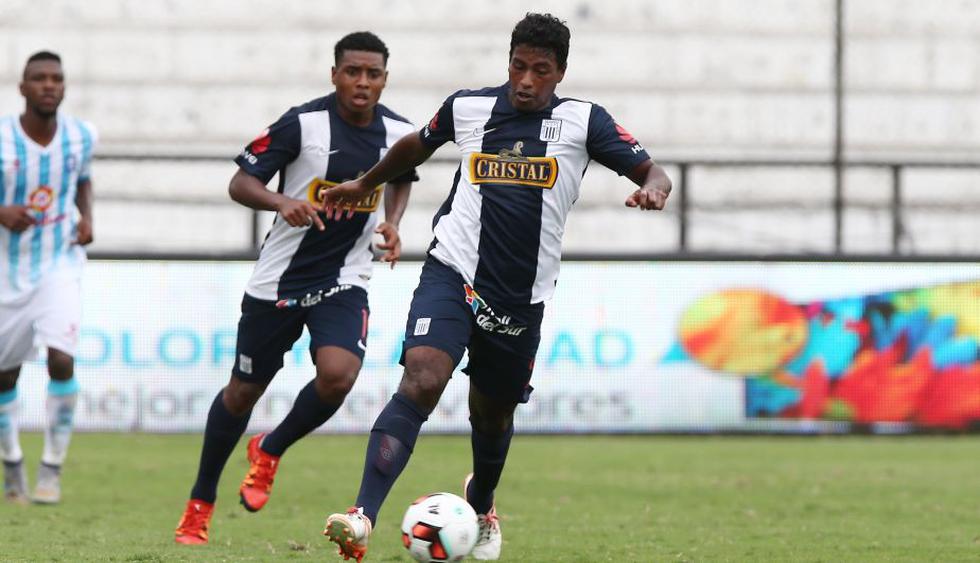 Miguel Araujo se entrenó en los entrenamientos de la Selección Peruana. Quedó a última hora fuera por una lesión en la rodilla. (USI)