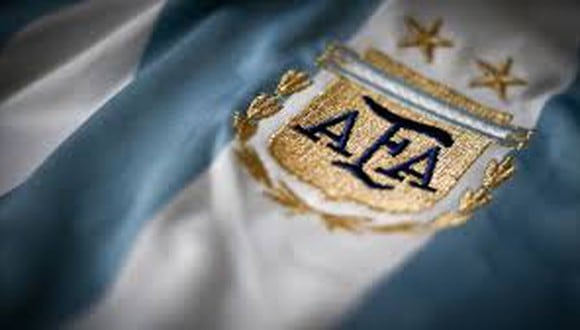 El fútbol profesional también se suspenderá en Argentina.