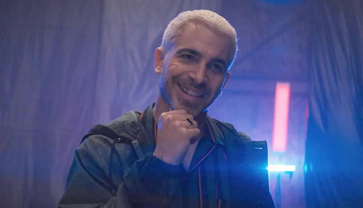 VICTOR ZSASZ – CHRIS MESSINA (Foto: Warner Bros)