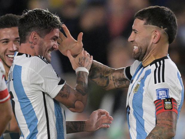 El partido Argentina vs Uruguay será transmitido vía TyC Sports en todas sus plataformas este jueves 16 de noviembre. (Foto: AFP)