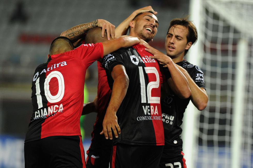 La victoria de Colón por 2-0 ante Zamora por Copa Sudamericana (Foto: AFP / AP / Reuters).