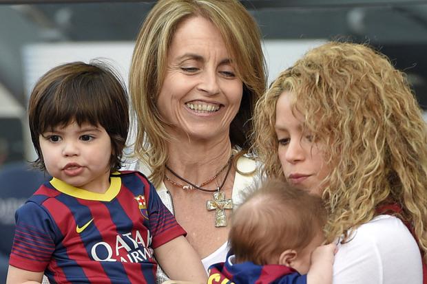 Shakira y Monserrat Bernabéu cuando todo parecía ser felicidad (Foto: AFP)