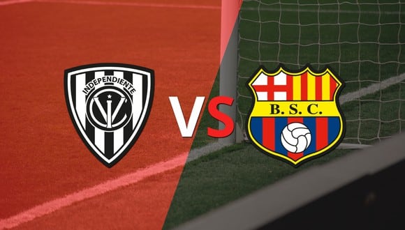 Al comienzo del segundo tiempo Independiente del Valle y Barcelona empatan 1-1