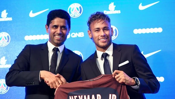 Neymar presentado en PSG (Foto: AFP)