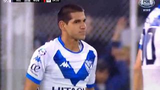 De héroe a villano: Luis Abram desvíó el balón y generó gol en contra de Vélez Sarsfield [VIDEO]