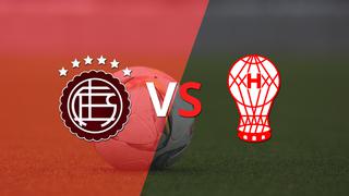 Termina el primer tiempo con una victoria para Lanús vs Huracán por 2-1