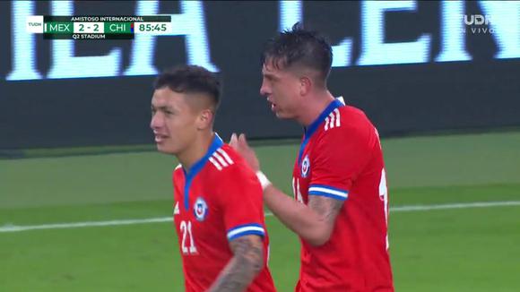 Pablo Barra's goal against Chile 2-2.  Mexico.  (Video: TUDN)