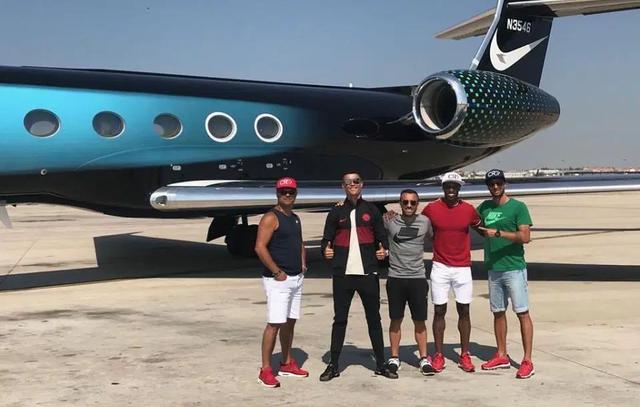Cristiano Ronaldo En Juventus Avion Privado Del Portugues No Puede Despegar De Madrid Para Llevarlo A Italia Espana Nczd Futbol Internacional Depor