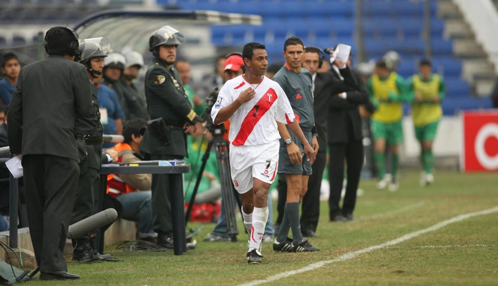 Nolberto Solano jugó 69 minutos en su último partido con la Selección Peruana. (Foto: USI)