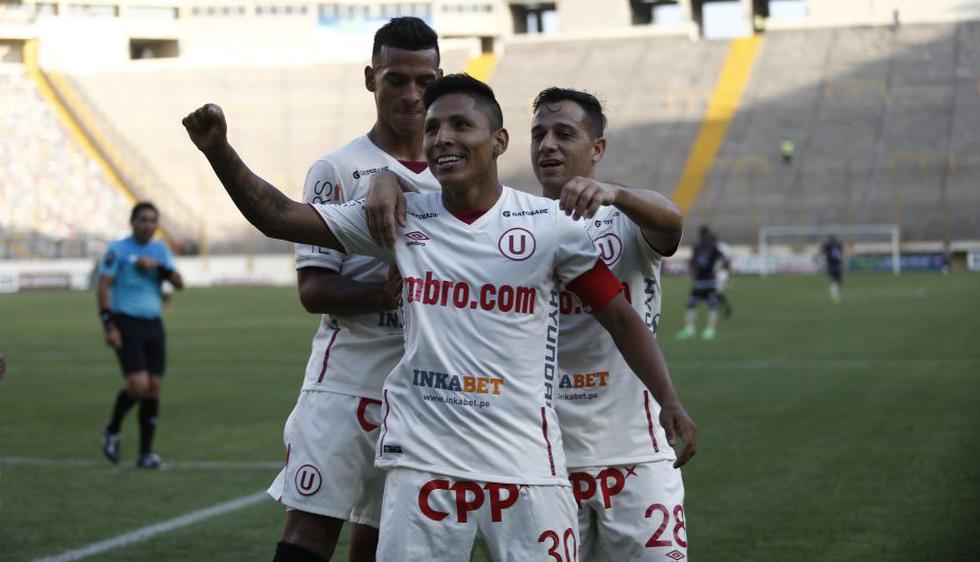 Raúl Ruidíaz completó su tercer hat trick en el fútbol peruano.