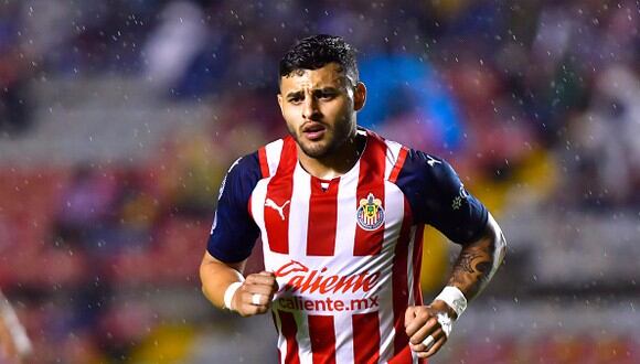 Alexis Vega fue titular en la derrota de las Chivas en el 'Clásico Tapatío' (Foto: Getty Images).