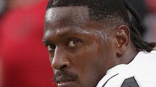 Antonio Brown pierde contrato con Nike tras su salida de los Patriots