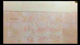 Medio chileno reveló quién escribió mensaje en el camerino del Estadio Nacional