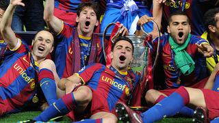 Lo hace todo fácil: Xavi Hernández explicó con vasos la táctica del Barza en la Champions 2011 [VIDEO]