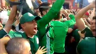 ¡Locura total! El emotivo festejo de los hinchas mexicanos luego del gol de Lozano a Alemania