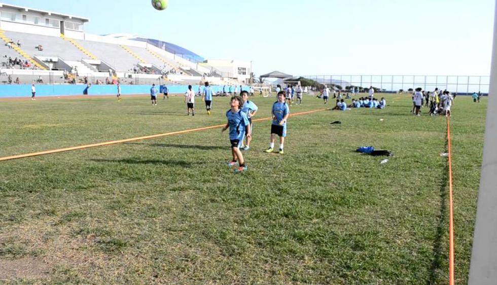 Estadio Jorge Basadre de Tacna, donde juega el Bolgnesi, es en honor al más grande historiador de la historia del Perú (USI-Internet-Archivo)