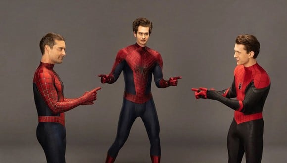 Tobey Maguire, Tom Holland y Andrew Garfield juntos como Spider-Man. (Foto: Captura de pantalla)