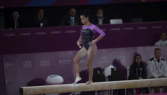 Ariana Orrego – Gimnasia. (Foto: GEC)