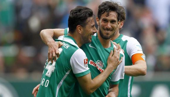 Claudio Pizarro y Santiago García jugaron juntos en Werder Bremen (Foto: Agencias)
