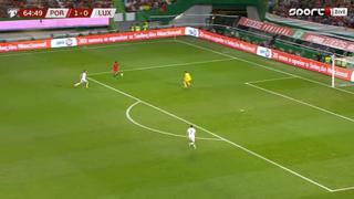 699 'SIUUU': golazo de 'sombrerito' de Cristiano Ronaldo para el triunfo de Portugal ante Luxemburgo [VIDEO]