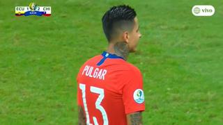 Era el tercero de Chile ante Ecuador: la impresionante atajada de Domínguez tras cabezazo de Pulgar [VIDEO]