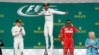 Cerca del liderato: Lewis Hamilton ganó por cuarta vez consecutiva el GP de Gran Bretaña