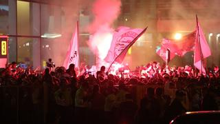 Selección Peruana: hinchas hicieron la fiesta en la llegada de la bicolor [FOTOS]