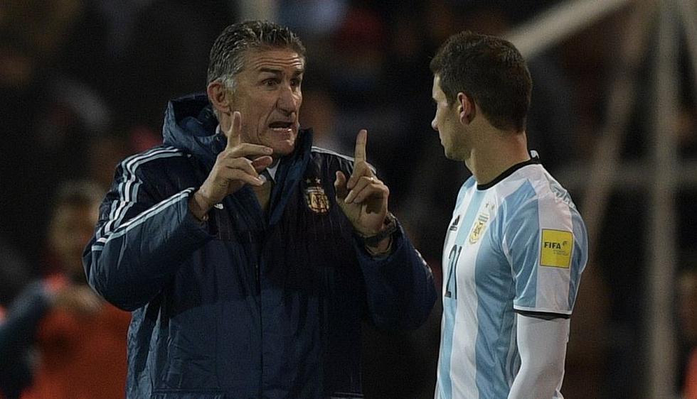 Edgardo Bauza dirigió su primer partido con Argentina. (AFP)