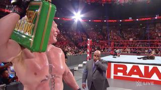 La bestia no tuvo piedad: Brock Lesnar hizo trizas a Seth Rollins, pero no canjeó su maletín [VIDEO]
