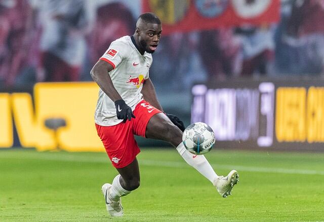 Dayot Upamecano del Red Bull Leipzig con un valor de mercado de 50 millones de euros. (Getty)