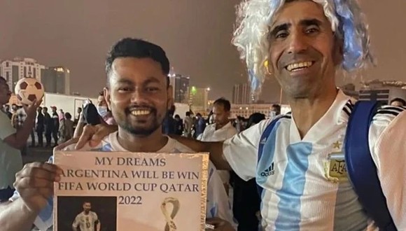 Marcelo Martínez (derecha) es uno de los hinchas presos en Qatar 2022. (Difusión)