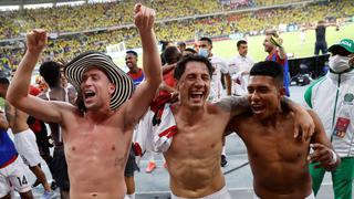 En Barranquilla me quedo: el festejo de los jugadores peruanos tras vencer a Colombia