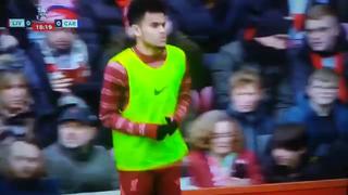 Anfield lo pide: Luis Díaz ya calienta y es opción en Liverpool vs. Cardiff por la FA Cup [VIDEO]