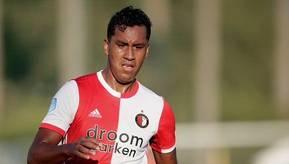 Renato Tapia tiene contrato con Feyenoord hasta junio de este año. (Getty Images)