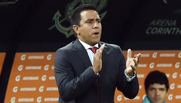 César Farías renunció a Águilas Doradas de Colombia. (Foto: AFP)