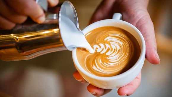 Un estudio de Estados Unidos menciona que beber café reduce el riesgo de contraer Covid-19 (Foto: Pinterest)
