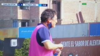 Mucho reclamo: Mario Salas fue amonestado con una tarjeta amarilla en el duelo ante Carlos Stein 