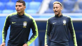 Thiago Silva calificó de exageradas las críticas que se le realizan a Neymar