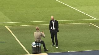 El fútbol, una excusa más: Guardiola y Zidane se quedaron conversando tras el partido de Champions [FOTO]