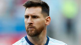 Sin definir su futuro: Messi viajó a Argentina para sumarse a su selección [VIDEO]