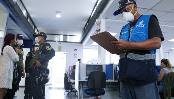 Ministerio de Transporte y Comunicaciones autorizó a Claro, Entel y Movistar para que vuelva a sus actividades.