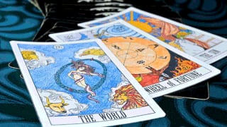 Horóscopo del jueves 8 de diciembre, según el tarot: predicciones de amor, dinero y salud