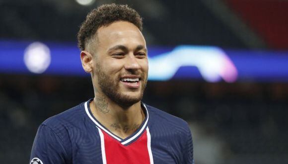 Neymar tiene contrato con PSG hasta junio de 2025. (Foto: EFE)