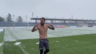 Nieva en Madrid: Sergio Ramos retó el frío en el campo de entrenamiento del Real Madrid  [VIDEO]